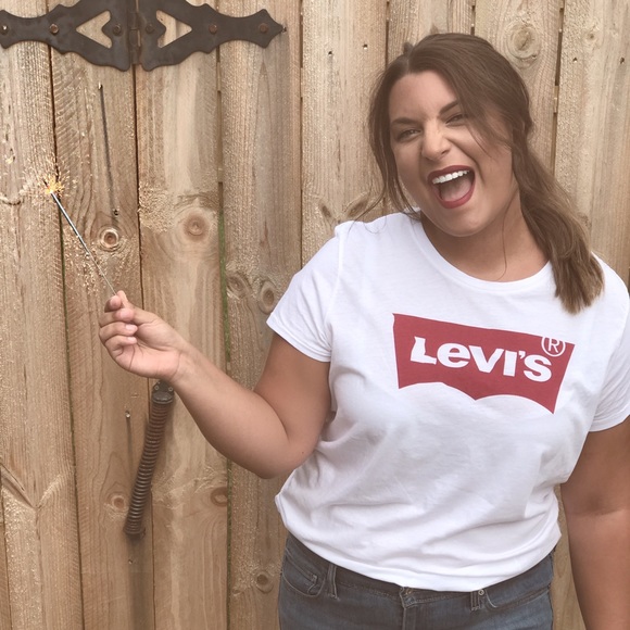 Meet your Posher, Madaline - Picture 1 of 1